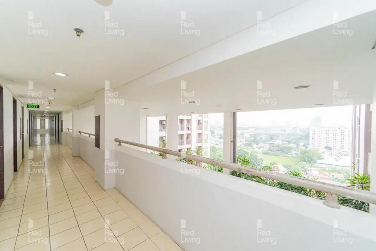 Redliving Apartemen Serpong Green View - Celebrity Room Tower B Τάνγκερανγκ Εξωτερικό φωτογραφία